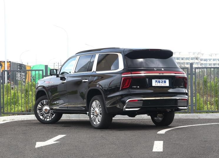 شاسی بلند فوق لوکس چینی را بیشتر بشناسید + تصاویر