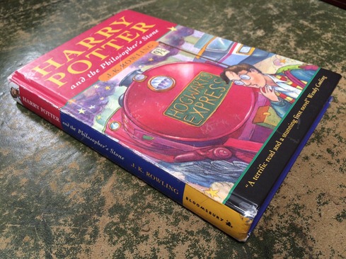 پادشاه جدید انگلیس، ۸ عادت و علاقه عجیب و جالب دارد