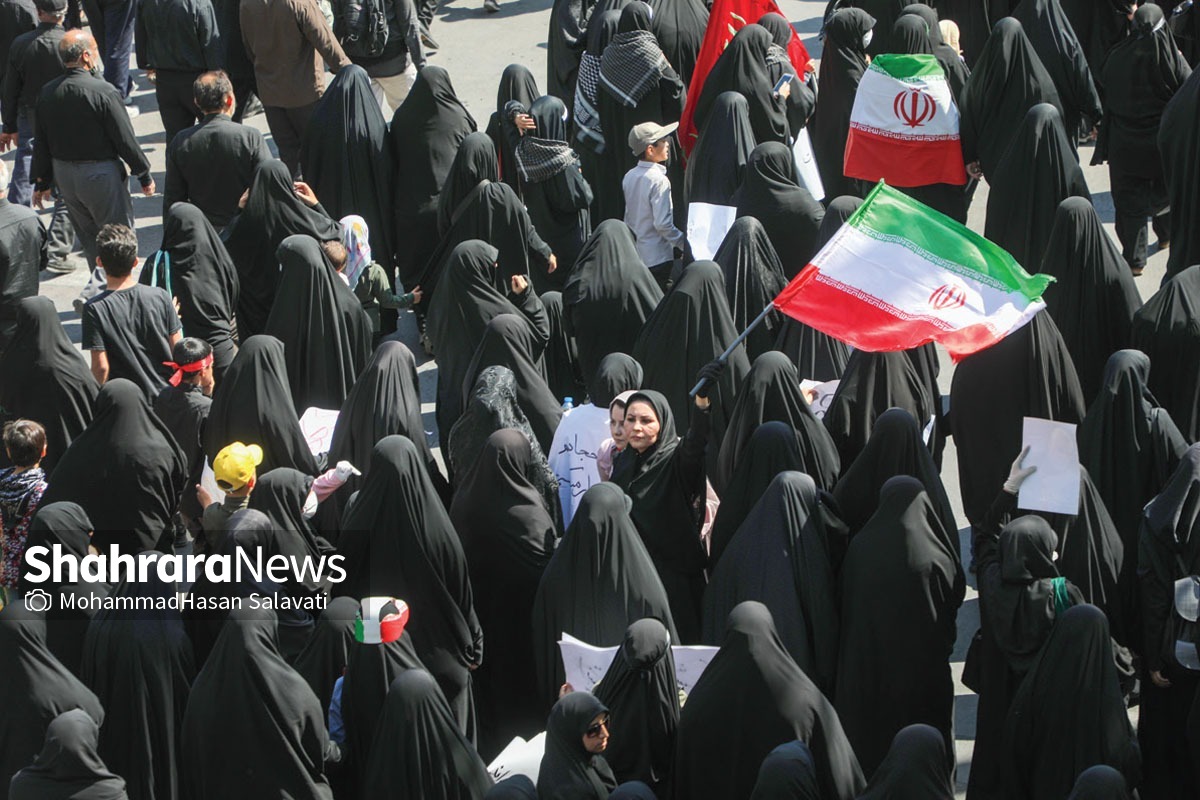 پروانهوار مراقبت خواهیم کرد پروانهوار مراقبت خواهیم کرد