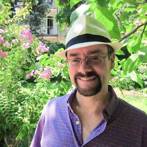 مولوی پژوهانی که عمر خود را در راه شناخت آثار این شاعر بزرگ صرف کرده‌اند