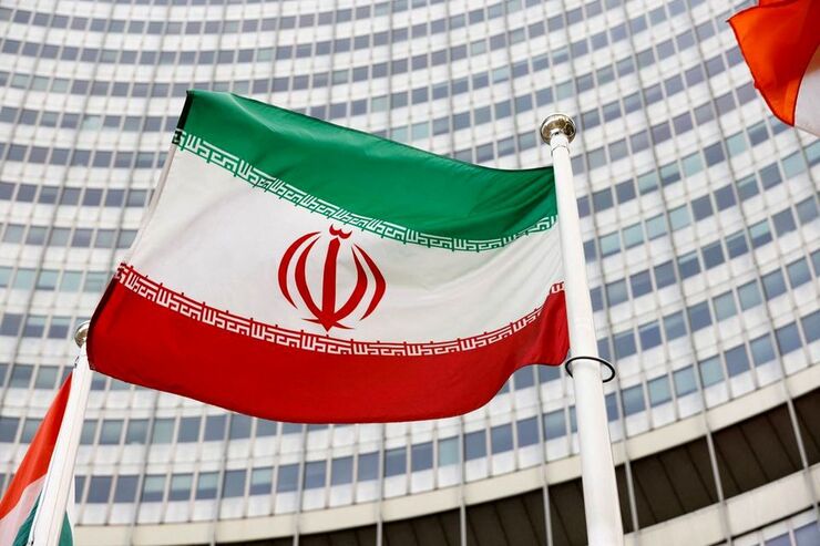 معاون رئیس جمهور و رئیس سازمان انرژی اتمی با رافائل گروسی، مدیر کل آژانس، هیئتی از روس‌اتم و همچنین وزیر امور خارجه مجارستان دیدار و گفتگو کرد.