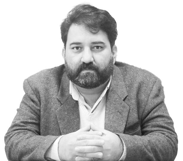 اهالی تئاتر مشهد از تبعات تعطیلی اجرا‌های نمایش در یک ماه گذشته گفتند