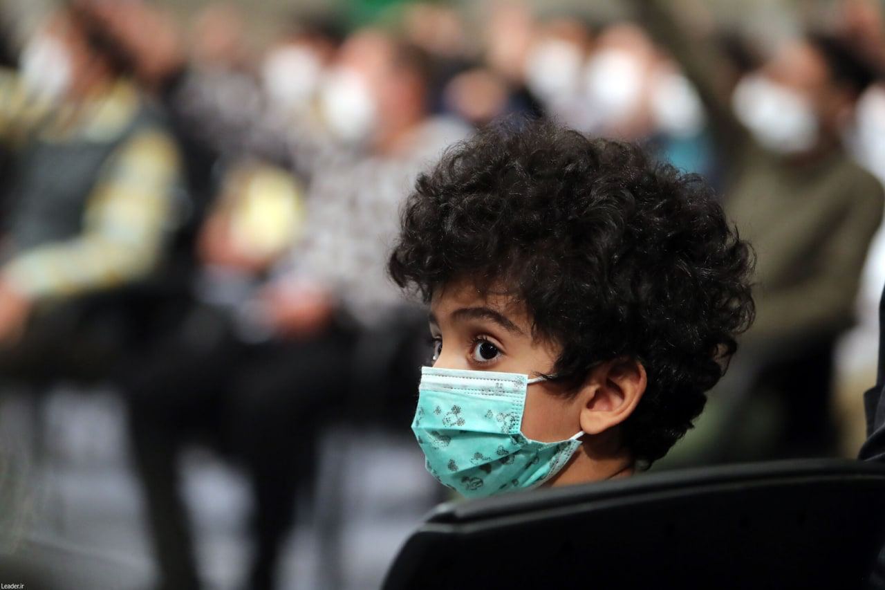 دیدار جمعی از دانشآموزان سراسر کشور با رهبر انقلاب دیدار جمعی از دانشآموزان سراسر کشور با رهبر انقلاب