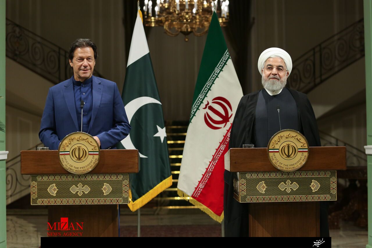 عمران خان کیست؟ + جزئیات عمران خان کیست؟ + جزئیات