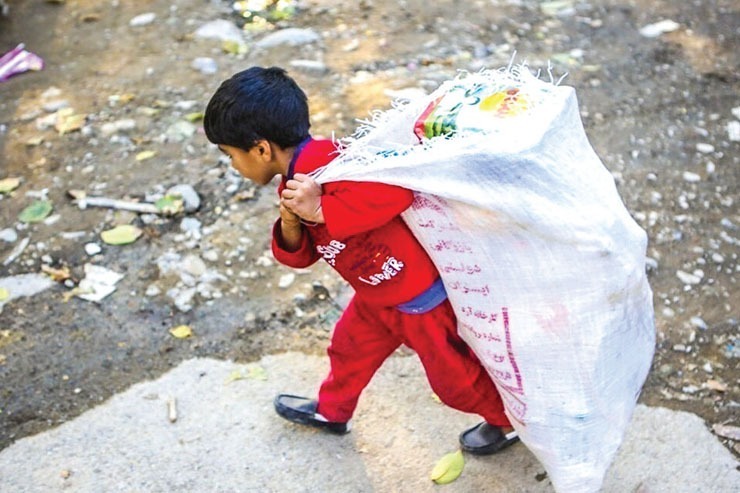 مسئله کودکان کار و راه برون رفت از آن