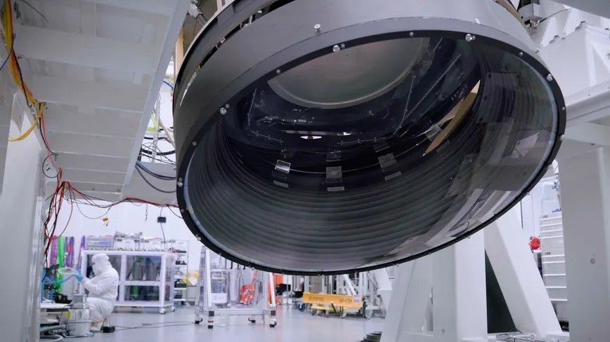 نمایی نزدیک از بزرگ‌ترین دوربین دجیتال دنیا LSST