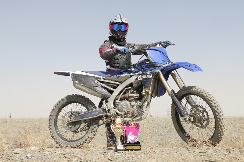 گفتوگو با مهتاب پلارک، نوجوان قهرمان در ورزشهای رزمی و موتورکراس گفتوگو با مهتاب پلارک، نوجوان قهرمان در ورزشهای رزمی و موتورکراس