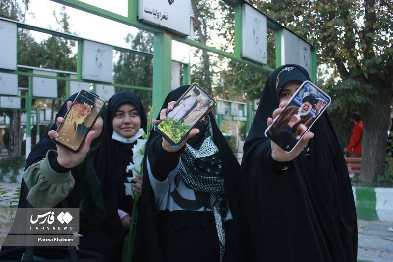 عاملان هتک حرمت به گلزار شهدای اراک دستگیر شدند + فیلم عاملان هتک حرمت به گلزار شهدای اراک دستگیر شدند + فیلم