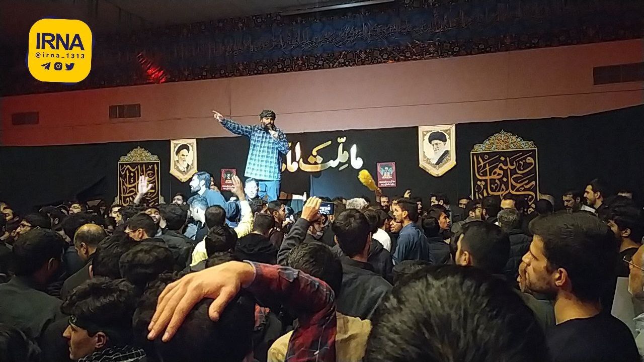 مراسم وداع با شهیدان دانیال رضا زاده و حسین زینال‌زاده دانشگاه فردوسی مشهد + فیلم و تصاویر