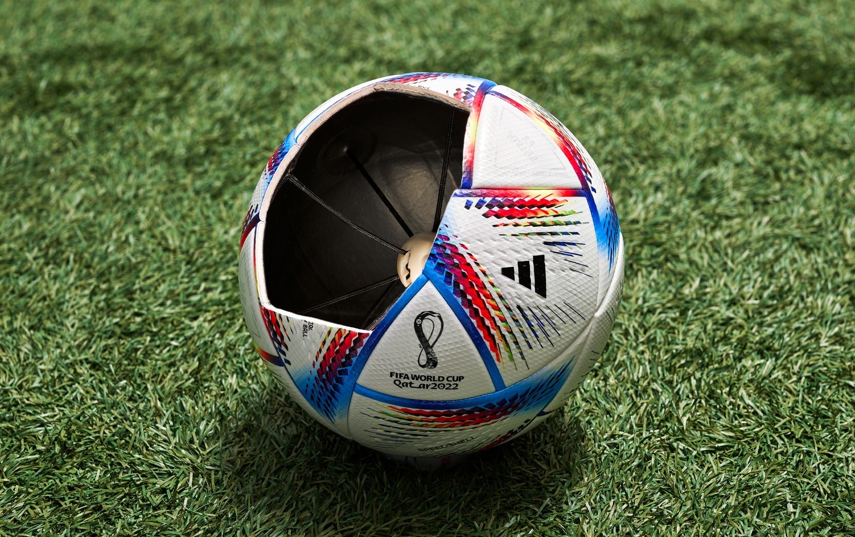 درباره «الرحله»، توپ هوشمند جام جهانی قطر، و ویژگیهای نوآورانهاش درباره «الرحله»، توپ هوشمند جام جهانی قطر، و ویژگیهای نوآورانهاش