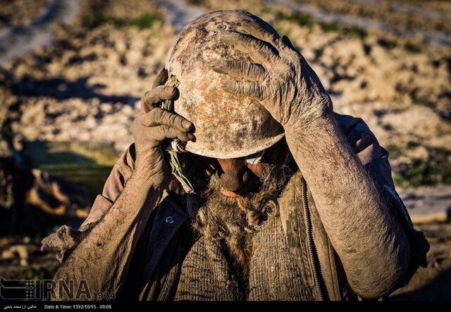 عمو حاجی معروف به کثیفترین مرد ایران درگذشت+ عکس و جزئیات عمو حاجی معروف به کثیفترین مرد ایران درگذشت+ عکس و جزئیات