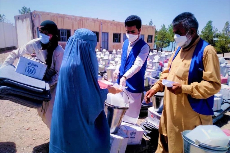 سازمان ملل اعلام کرد که کمک به خانواده‌های نیازمند در سراسر افغانستان جریان دارد و تاکنون، ۱.۱ میلیون نفر جدید برای کمک‌های بشردوستانه شناسایی شده اند.