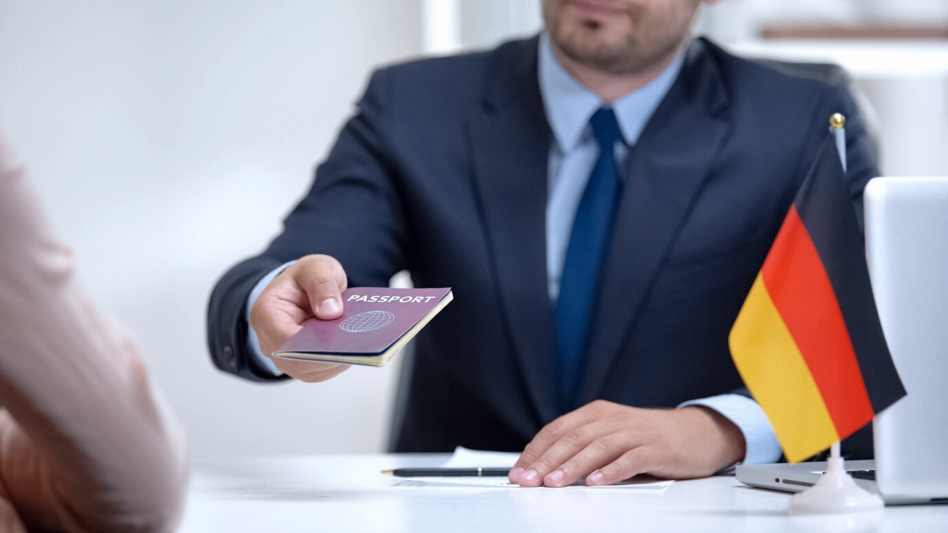ویزای کار آلمان چه شرایطی دارد؟ هزینه آن چقدر است؟
