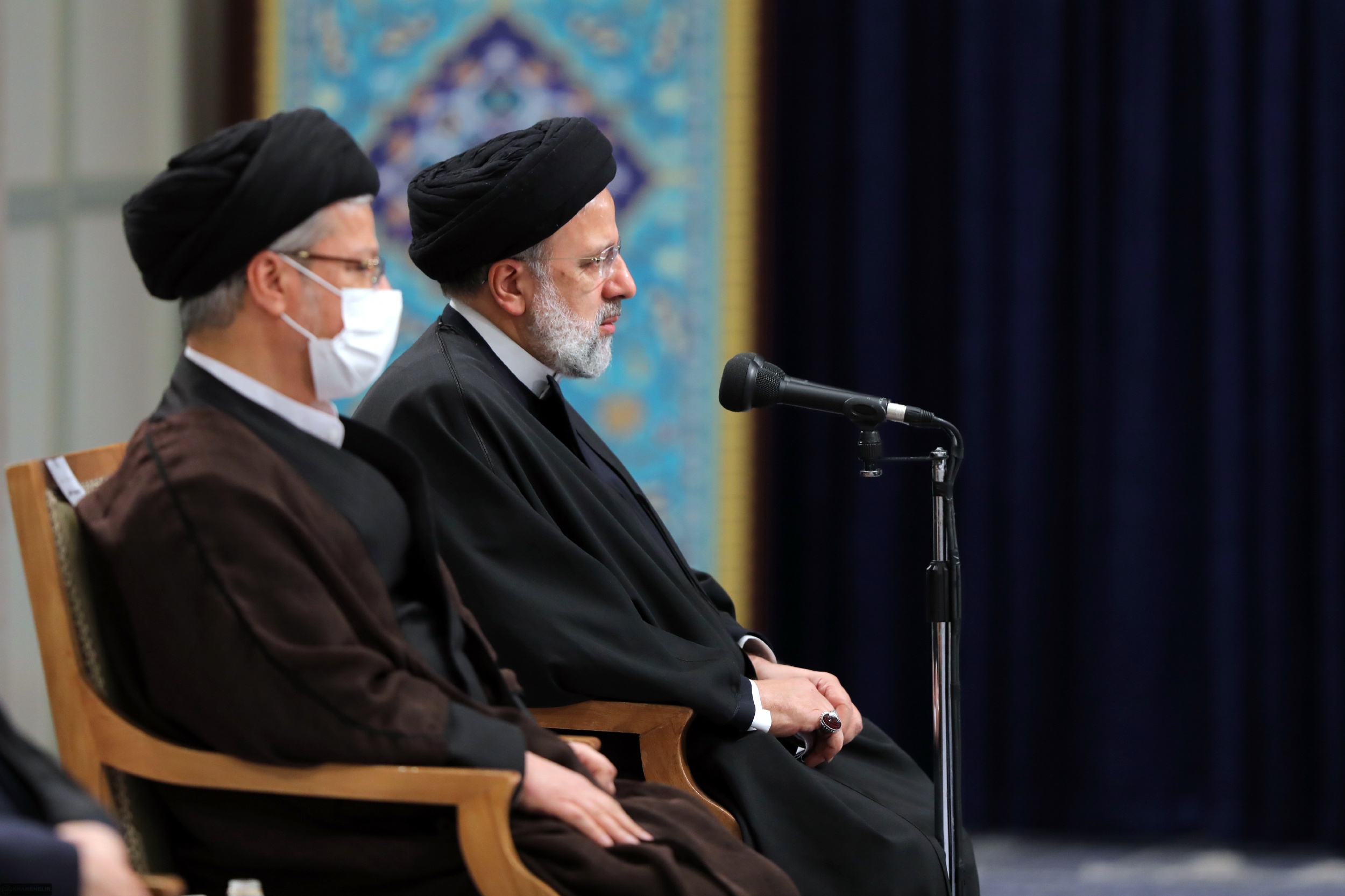 اعضای شورای عالی انقلاب فرهنگی با رهبر انقلاب دیدار کردند اعضای شورای عالی انقلاب فرهنگی با رهبر انقلاب دیدار کردند