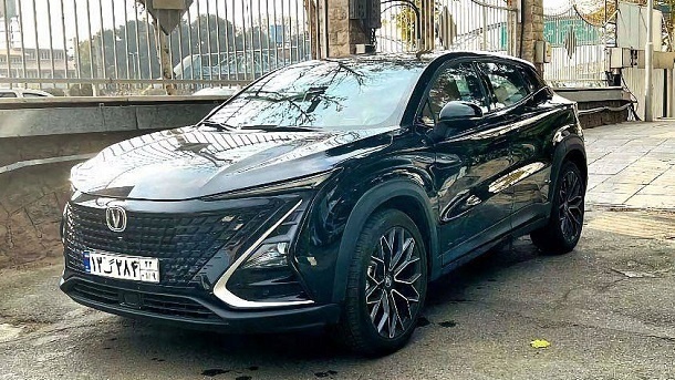 سایپا از اولین محصول وارداتی خود رونمایی کرد سایپا از اولین محصول وارداتی خود رونمایی کرد