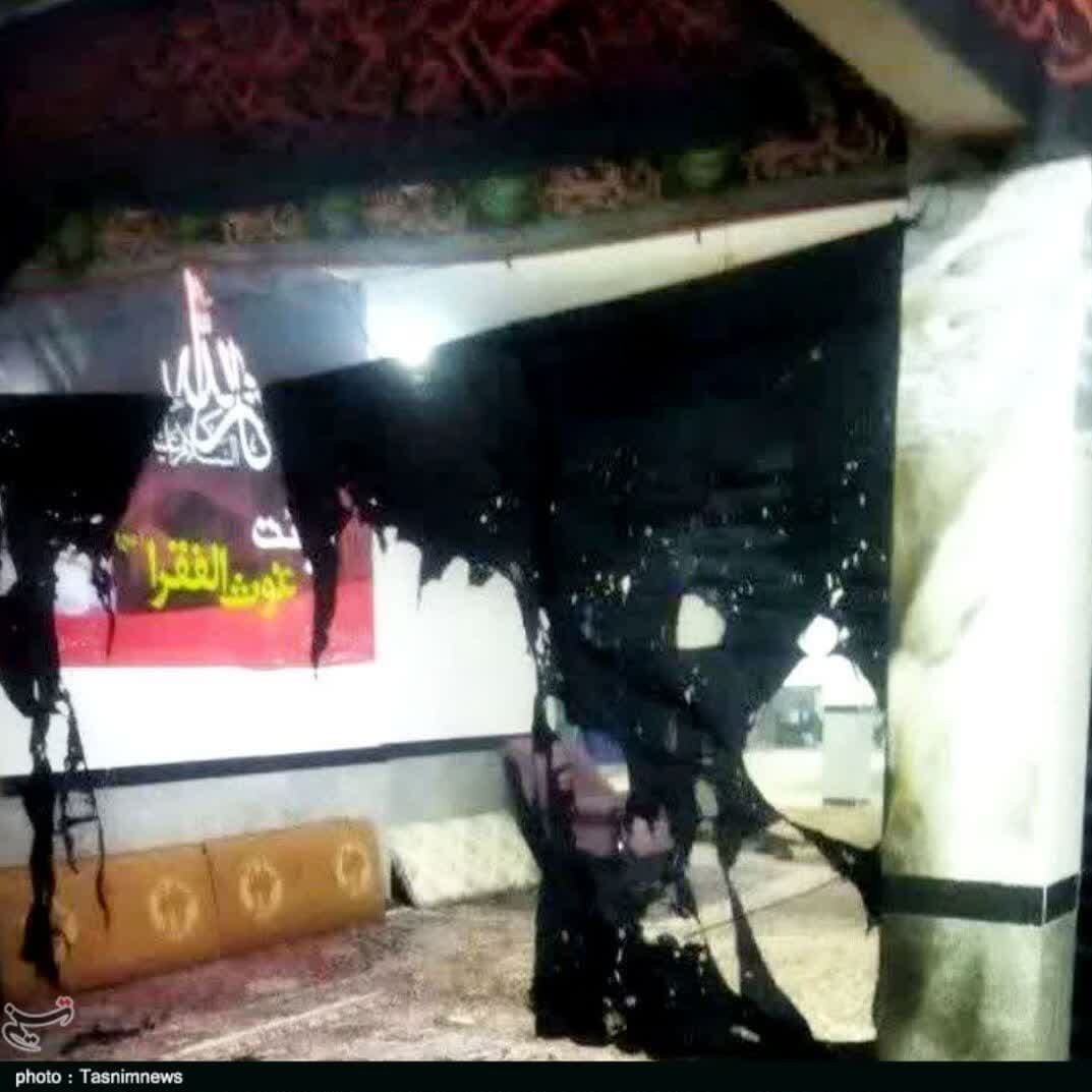 حمله اغتشاشگران با کوکتل مولوتوف به مسجد امام هادی (ع) خرم‌آباد + تصاویر