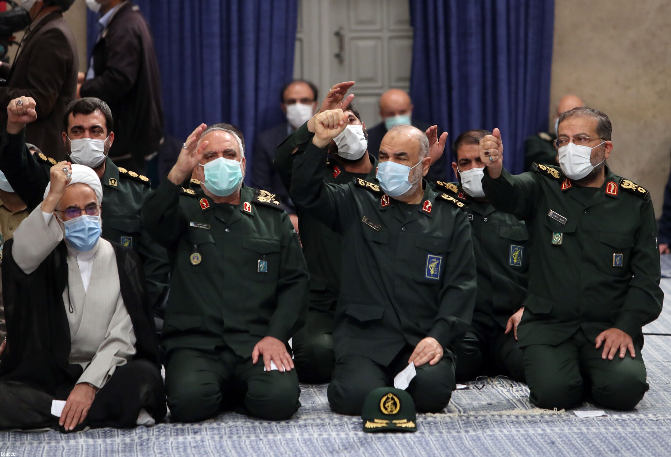 رهبر انقلاب: در قضایای اخیر، بسیجی‌های مظلوم خودشان مظلوم واقع شدند| بسیج صرفاً یک سازمان نظامی نیست+ فیلم و عکس