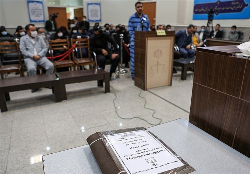 جزئیات دادگاه «مجید رهنورد» قاتل ۲ بسیجی مشهد| متهم: حس نفرت عمومی از اقدامم را درک میکنم؛ سابقه کیفری دارم جزئیات دادگاه «مجید رهنورد» قاتل ۲ بسیجی مشهد| متهم: حس نفرت عمومی از اقدامم را درک میکنم؛ سابقه کیفری دارم
