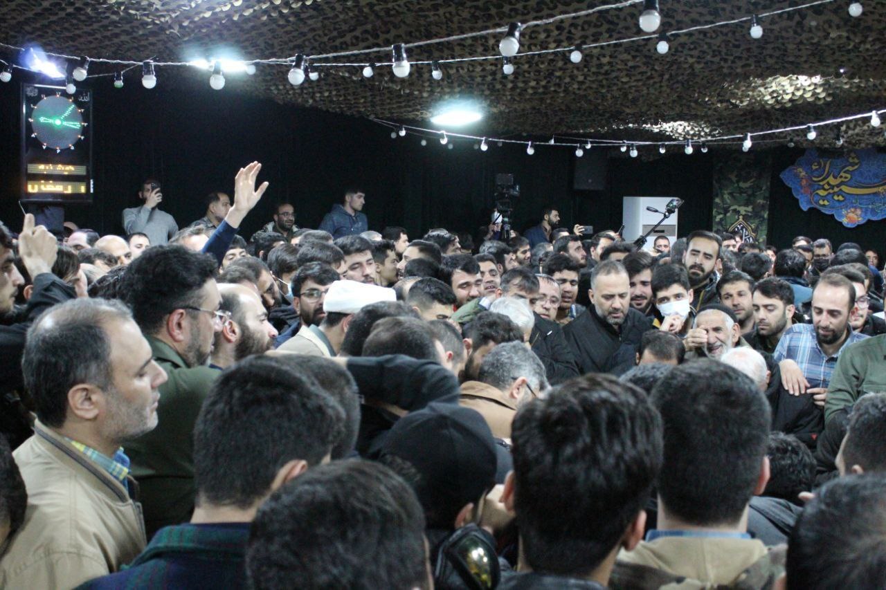 تشییع پیکر شهیدان میلاد حیدری و مقداد مهقانی برگزار شد + تصاویر و فیلم