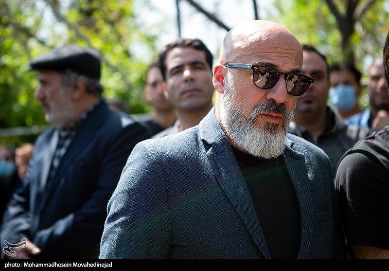 مراسم تشییع و خاکسپاری کیومرث پوراحمد + عکس مراسم تشییع و خاکسپاری کیومرث پوراحمد + عکس