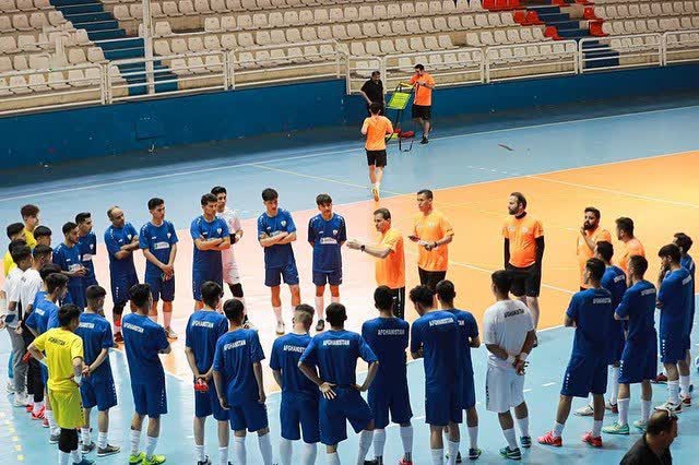 کمپ تیم ملی فوتسال افغانستان در مشهد کمپ تیم ملی فوتسال افغانستان در مشهد