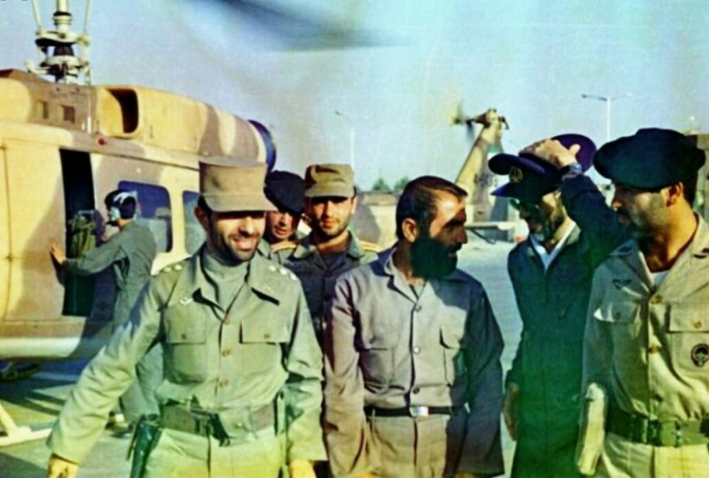 نگاهی به زندگی شهید صیاد شیرازی + عکس نگاهی به زندگی شهید صیاد شیرازی + عکس