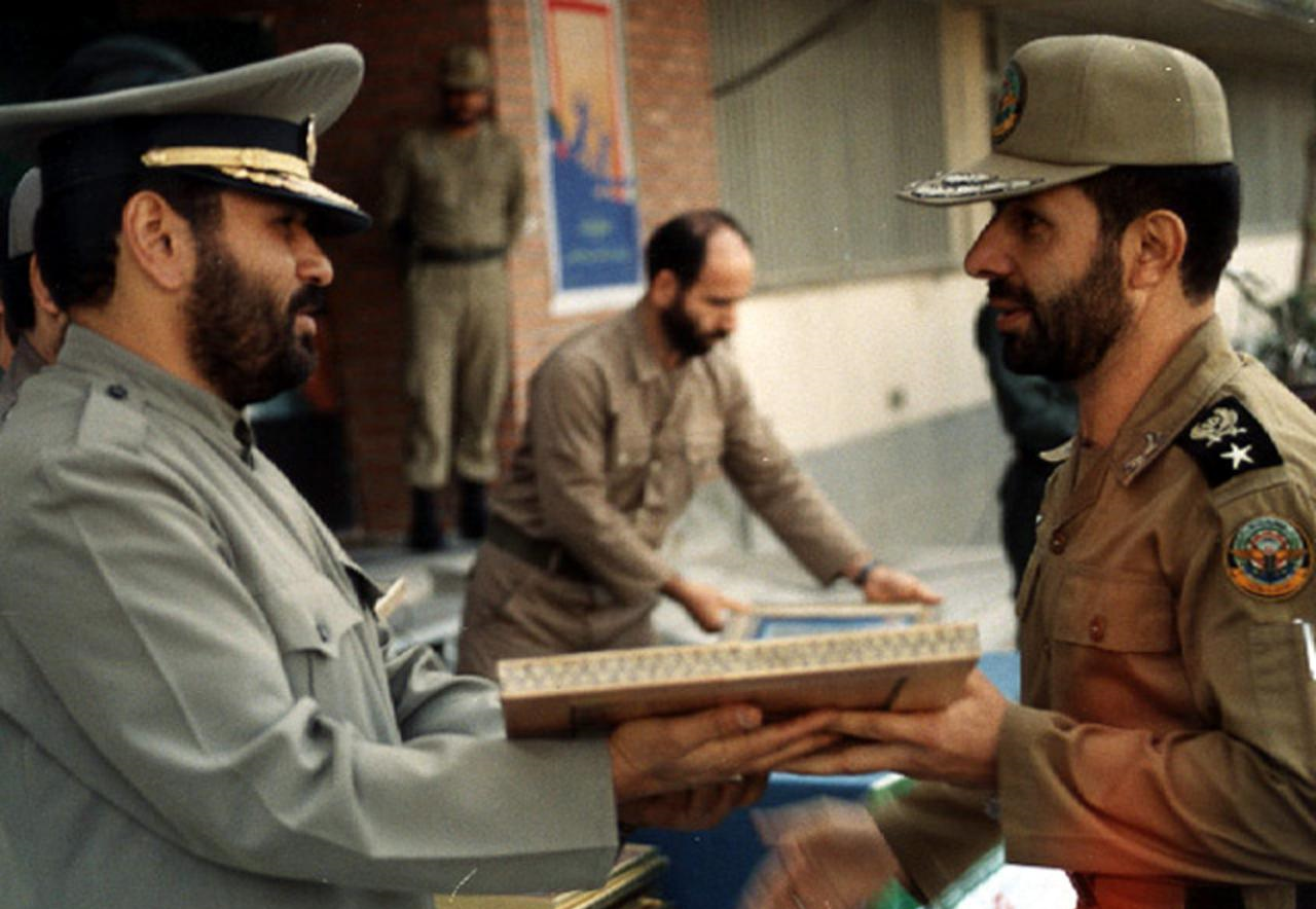 نگاهی به زندگی شهید صیاد شیرازی + عکس نگاهی به زندگی شهید صیاد شیرازی + عکس