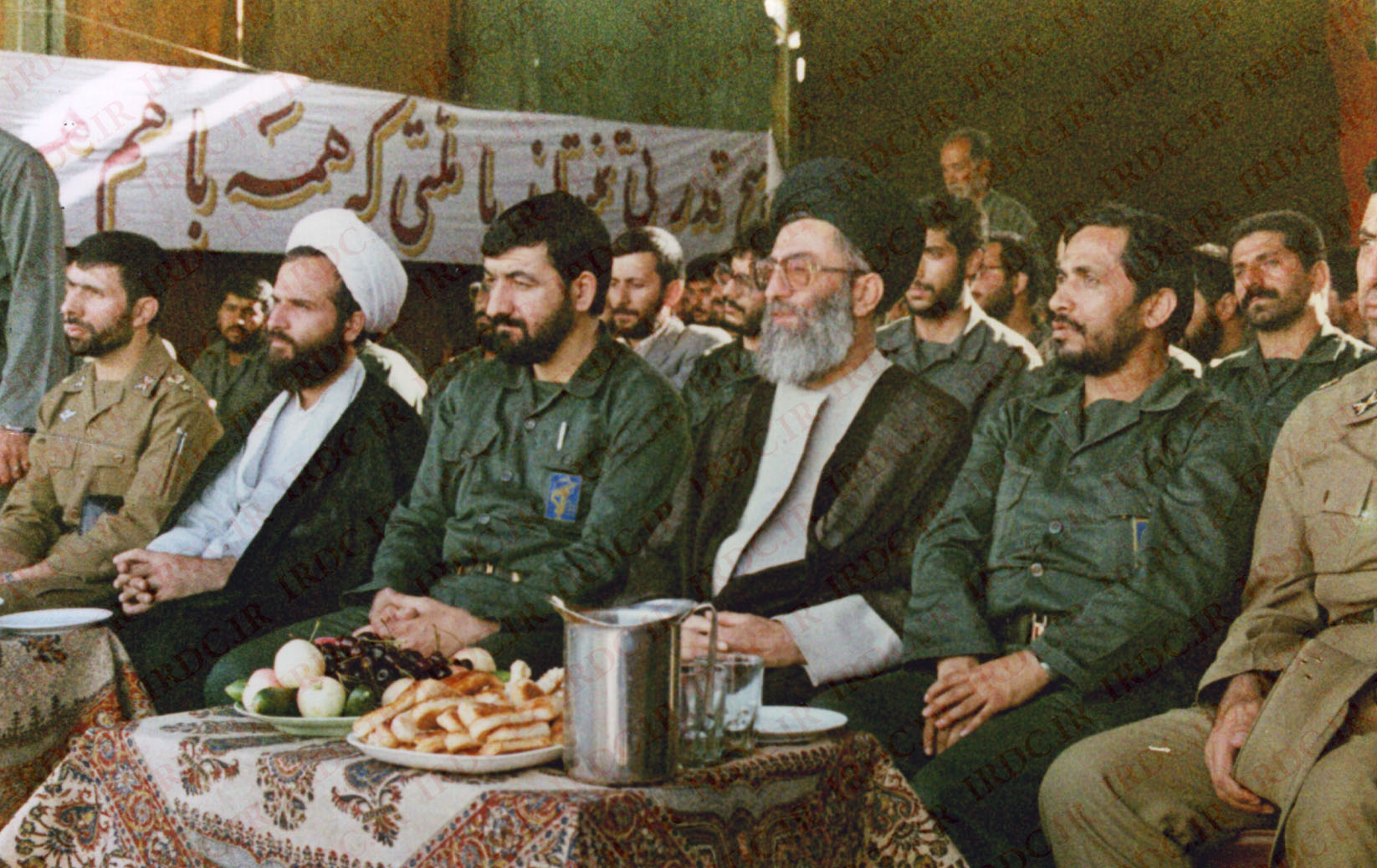 نگاهی به زندگی شهید صیاد شیرازی + عکس نگاهی به زندگی شهید صیاد شیرازی + عکس