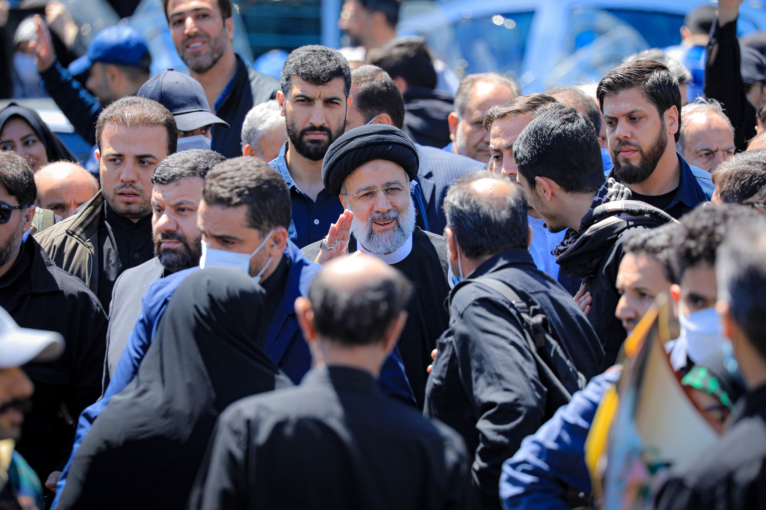 رئیسی در حاشیه راهپیمایی روز قدس: آزادی قدس بسیار نزدیک است+ عکس و فیلم رئیسی در حاشیه راهپیمایی روز قدس: آزادی قدس بسیار نزدیک است+ عکس و فیلم