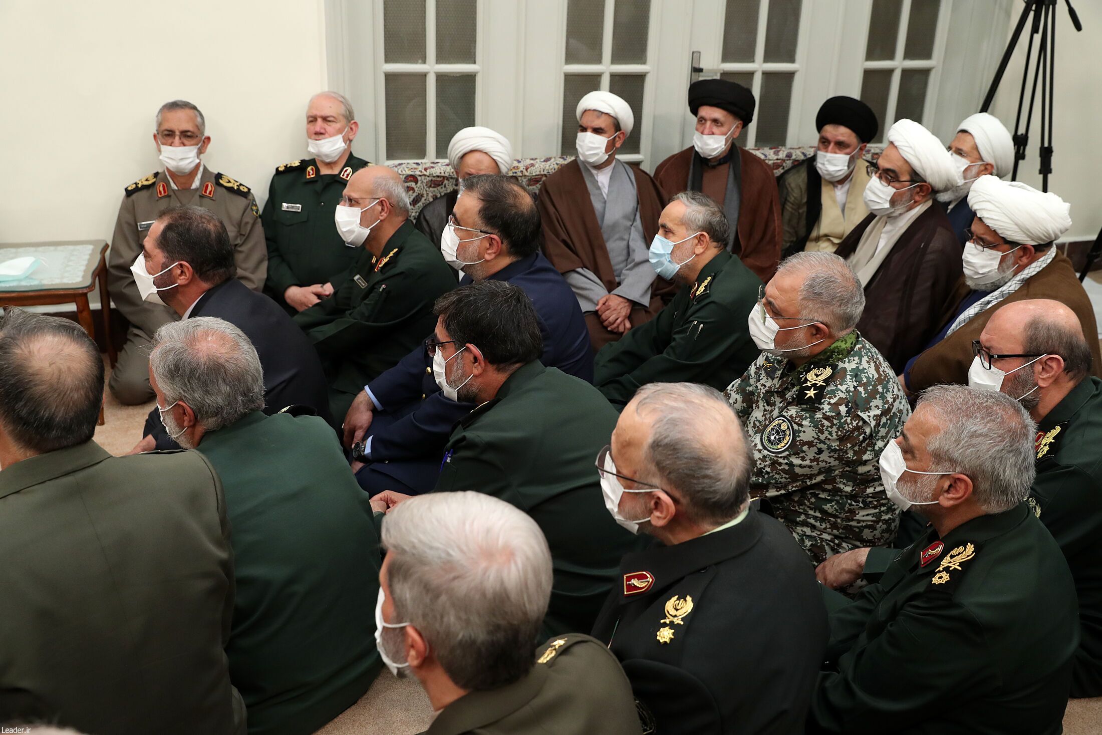 رهبر انقلاب خطاب به فرماندهان نیروهای مسلح: به هیچ حدی از پیشرفت قانع نباشید و بدون توقف به جلو بروید+ فیلم و عکس رهبر انقلاب خطاب به فرماندهان نیروهای مسلح: به هیچ حدی از پیشرفت قانع نباشید و بدون توقف به جلو بروید+ فیلم و عکس