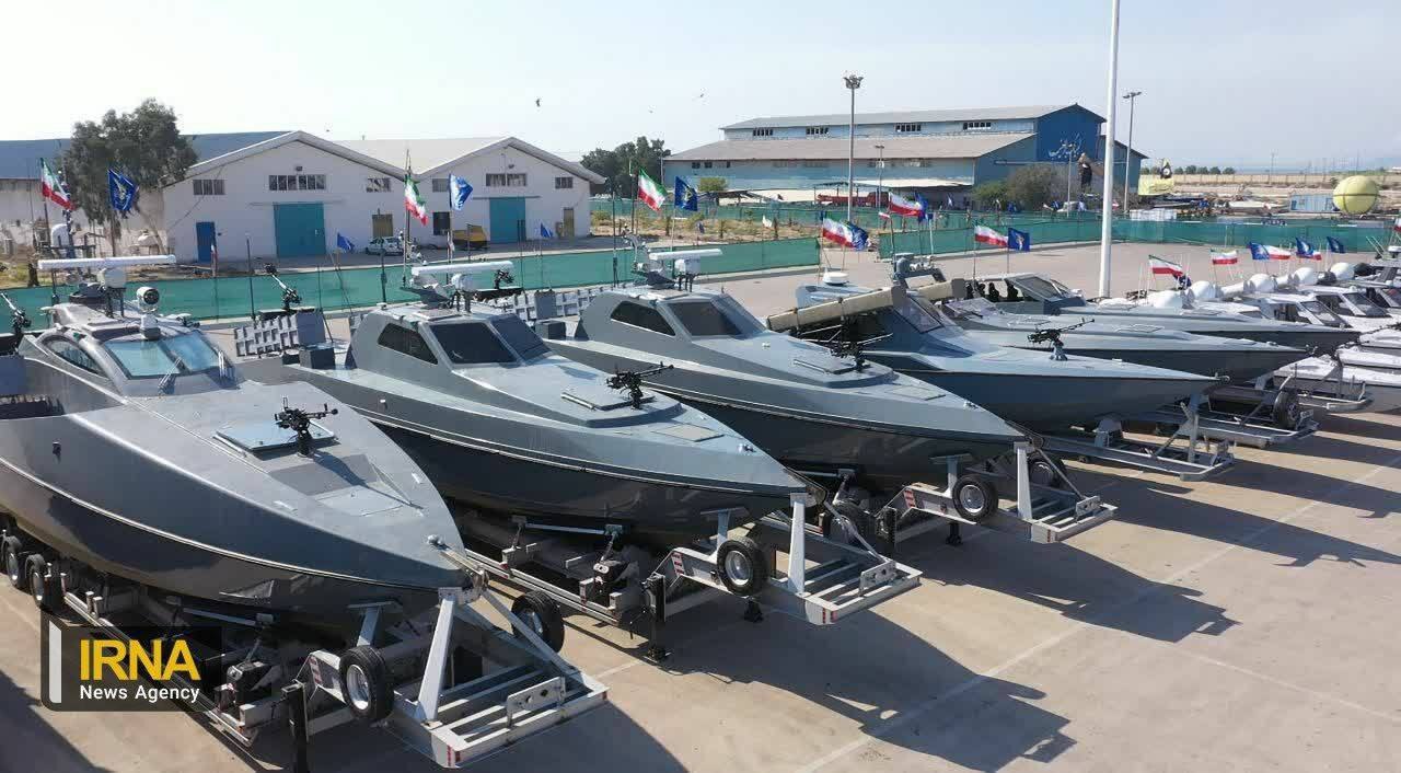 ناو ابومهدی و ۱۰۰ شناور موشکانداز تندرو به نیروی دریایی سپاه الحاق شد+ عکس و فیلم ناو ابومهدی و ۱۰۰ شناور موشکانداز تندرو به نیروی دریایی سپاه الحاق شد+ عکس و فیلم