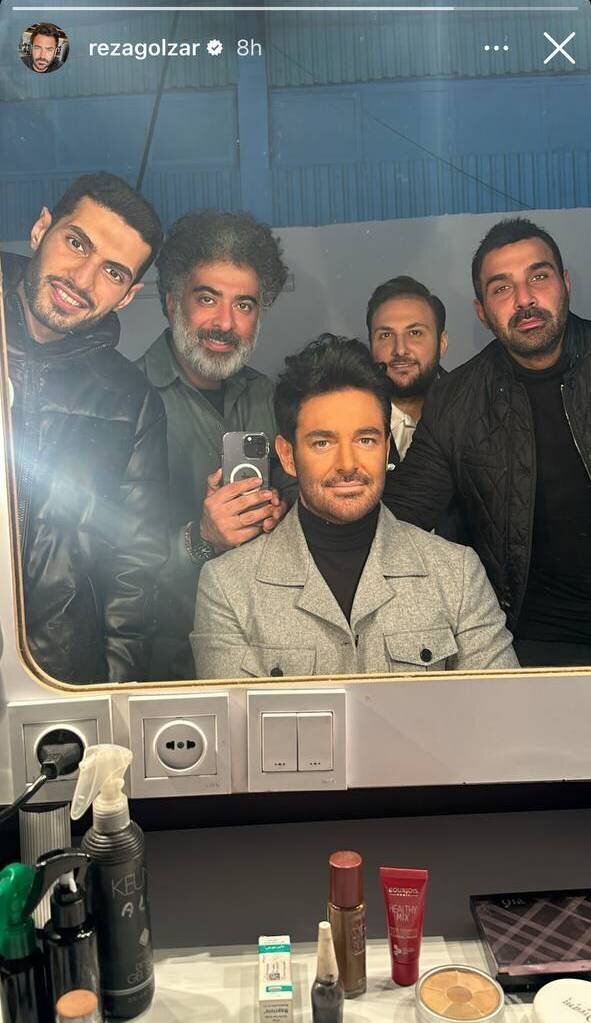 محمدرضا گلزار در پشت صحنه «پانتولیگ»+ عکس محمدرضا گلزار در پشت صحنه «پانتولیگ»+ عکس