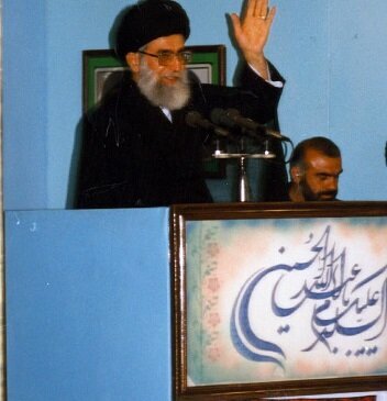 ۴۴ سال پیش در چنین روزی | یک انتصاب تاریخی برای نماز جمعه تهران ۴۴ سال پیش در چنین روزی | یک انتصاب تاریخی برای نماز جمعه تهران