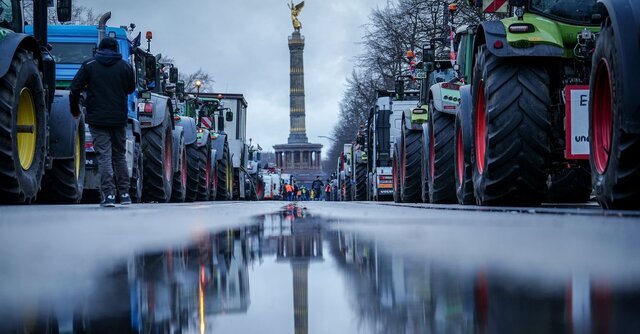 تظاهرات کشاورزان آلمانی در خیابانهای برلین تظاهرات کشاورزان آلمانی در خیابانهای برلین