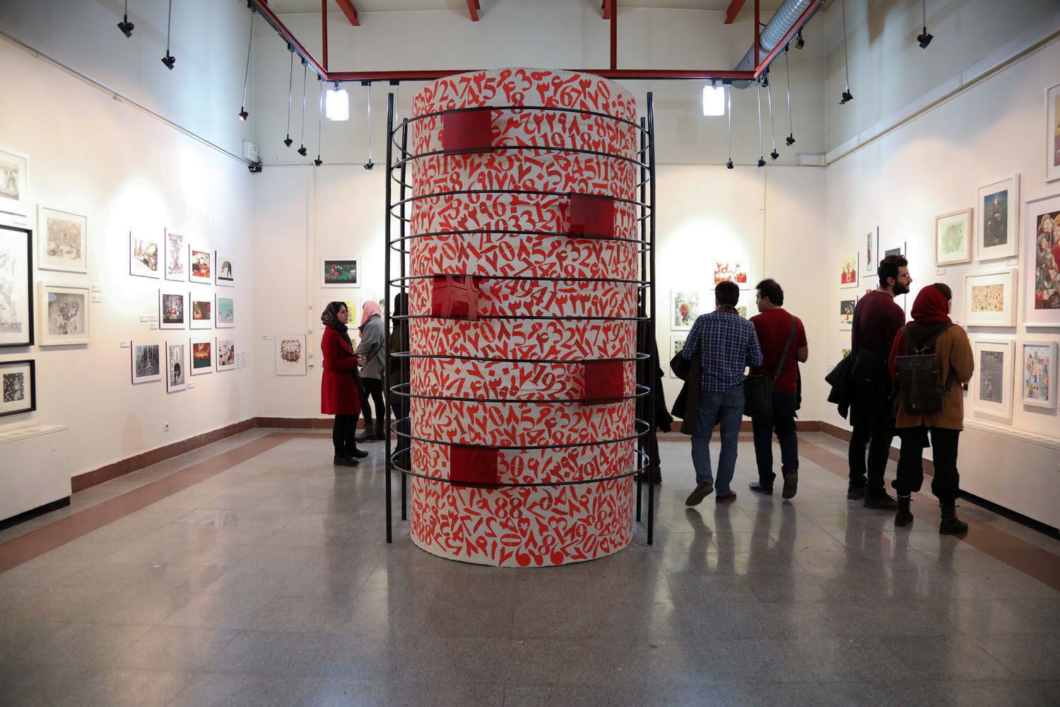 نگاهی به برگزیدگان ادوار طوبای زرین جشنواره هنرهای تجسمی فجر نگاهی به برگزیدگان ادوار طوبای زرین جشنواره هنرهای تجسمی فجر