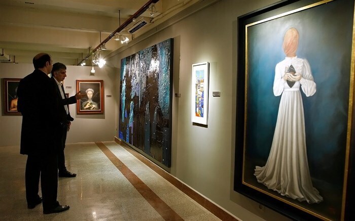 نگاهی به برگزیدگان ادوار طوبای زرین جشنواره هنرهای تجسمی فجر نگاهی به برگزیدگان ادوار طوبای زرین جشنواره هنرهای تجسمی فجر