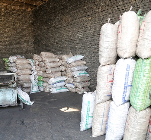 روزگار سرد کاروانسرای زغالی روزگار سرد کاروانسرای زغالی