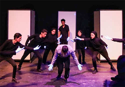 ضرورت ساده کردن روند اجرای نمایش در مشهد ضرورت ساده کردن روند اجرای نمایش در مشهد