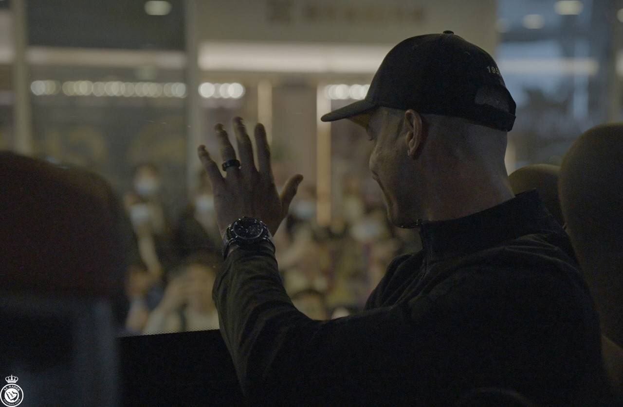 استقبال عجیب چینیها از تیم النصر و کریستیانو رونالدو + عکس و فیلم استقبال عجیب چینیها از تیم النصر و کریستیانو رونالدو + عکس و فیلم