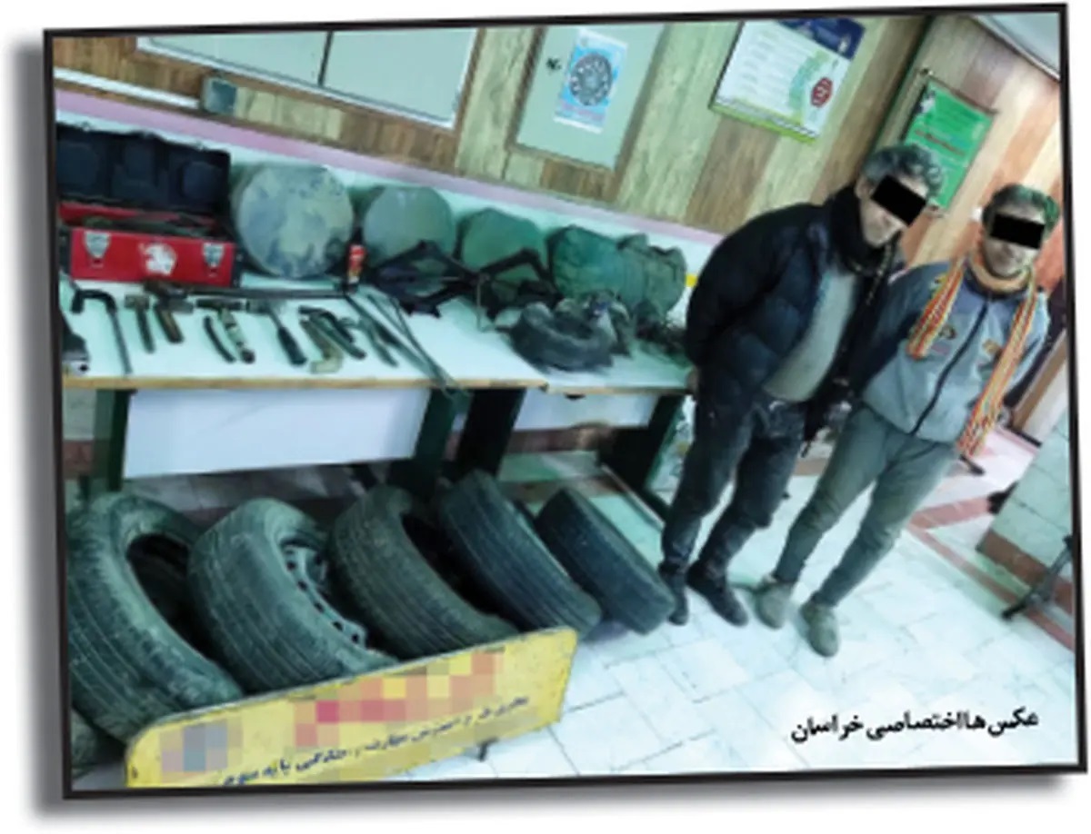 سرقت از خودروها با تابلوی آموزش رانندگی در مشهد + عکس سرقت از خودروها با تابلوی آموزش رانندگی در مشهد + عکس