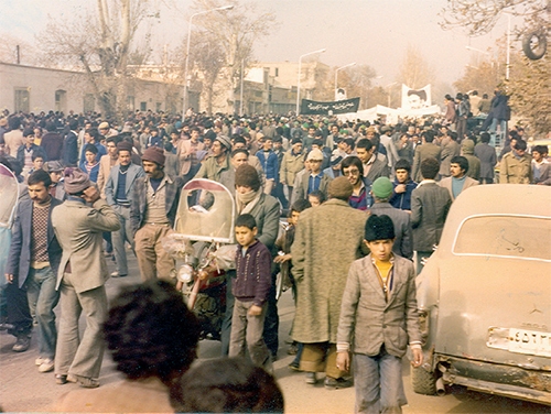 هنوز صدای فریاد میشنوم هنوز صدای فریاد میشنوم