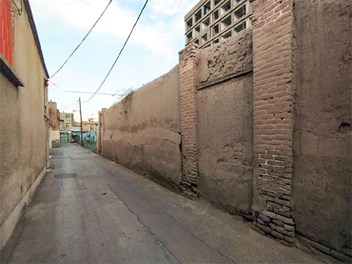 بخت خواب‌رفته کوچه «بیدار بخت»