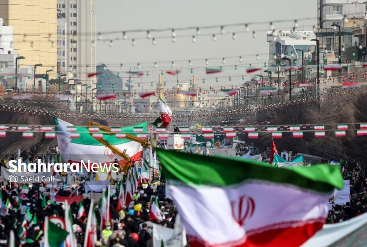 ۴۵ سال باهم برای ایران مقتدر | گزارش شهرآرانیوز از راهپیمایی ۲۲ بهمن در مشهدالرضا | خیابان‌ها مملو از عاشقان انقلاب شد + فیلم و عکس