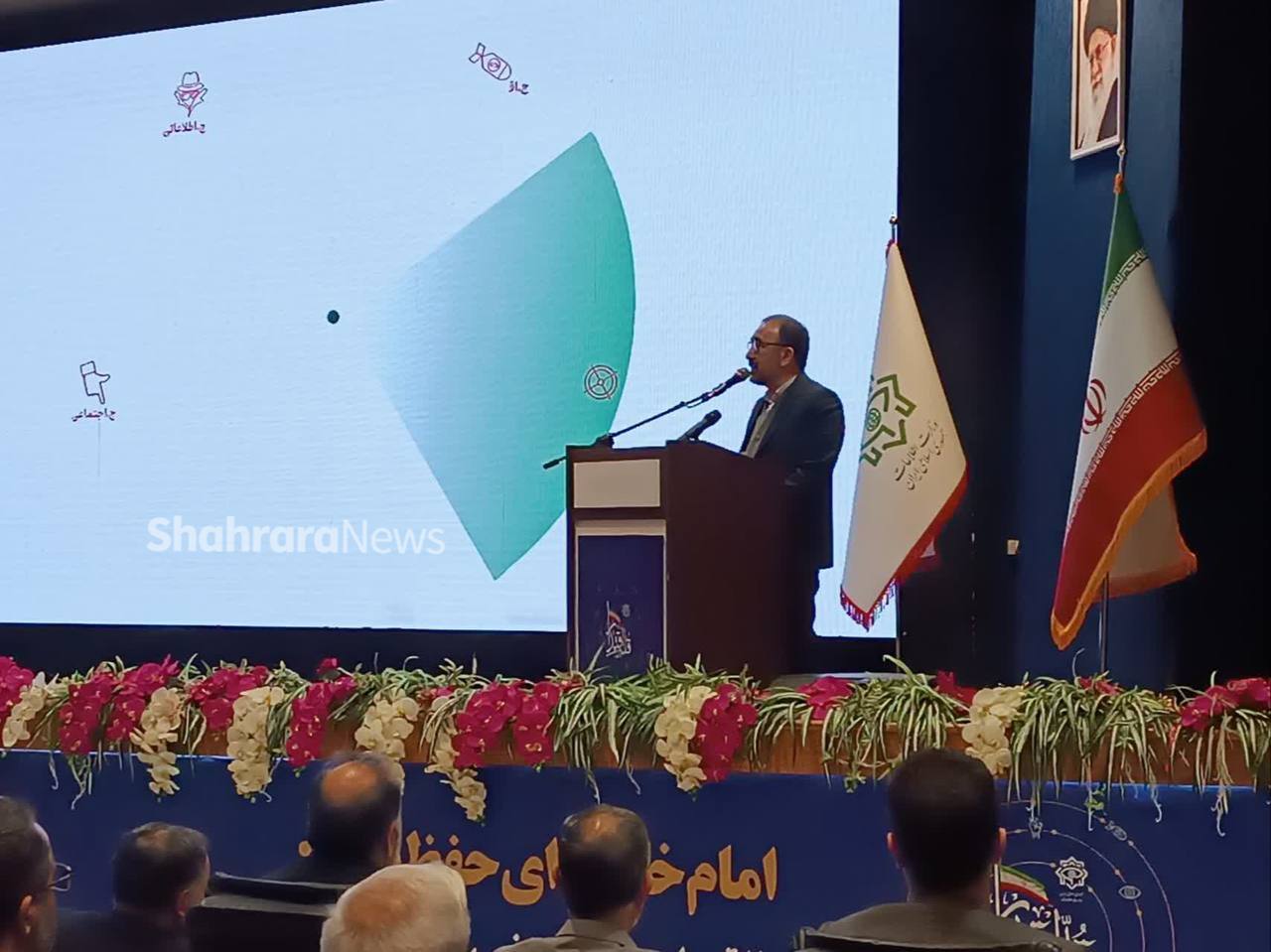 برپایی نمایشگاه قله اقتدار در مشهد مقدس +عكس برپایی نمایشگاه قله اقتدار در مشهد مقدس +عكس