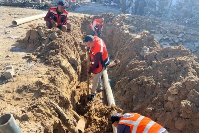 تعداد شهدای غزه در صدوسیوپنجمین روز جنگ به ۲۸ هزار و ۹۸۵ تن رسید تعداد شهدای غزه در صدوسیوپنجمین روز جنگ به ۲۸ هزار و ۹۸۵ تن رسید