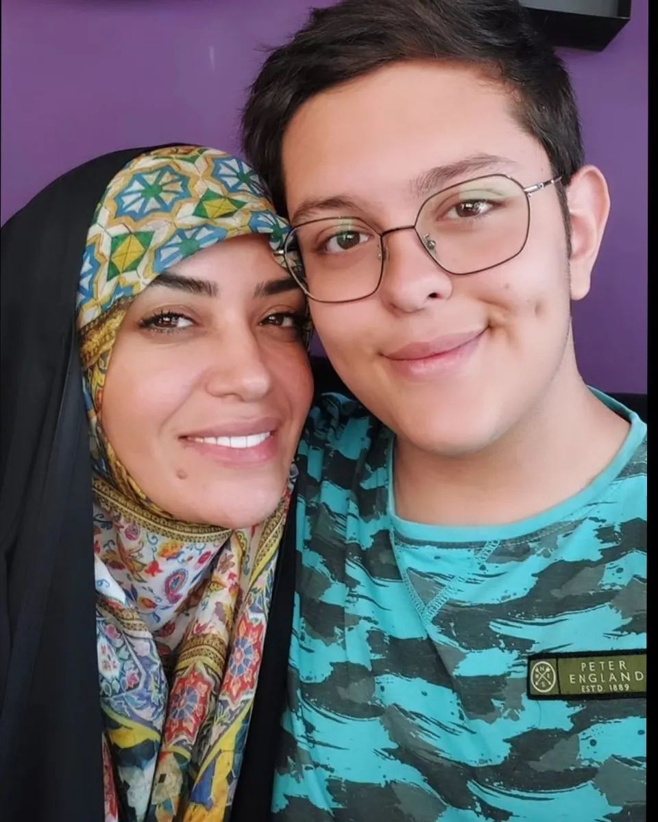 پسر الهام چرخنده: مادری به این اسم ندارم + عکس پسر الهام چرخنده: مادری به این اسم ندارم + عکس