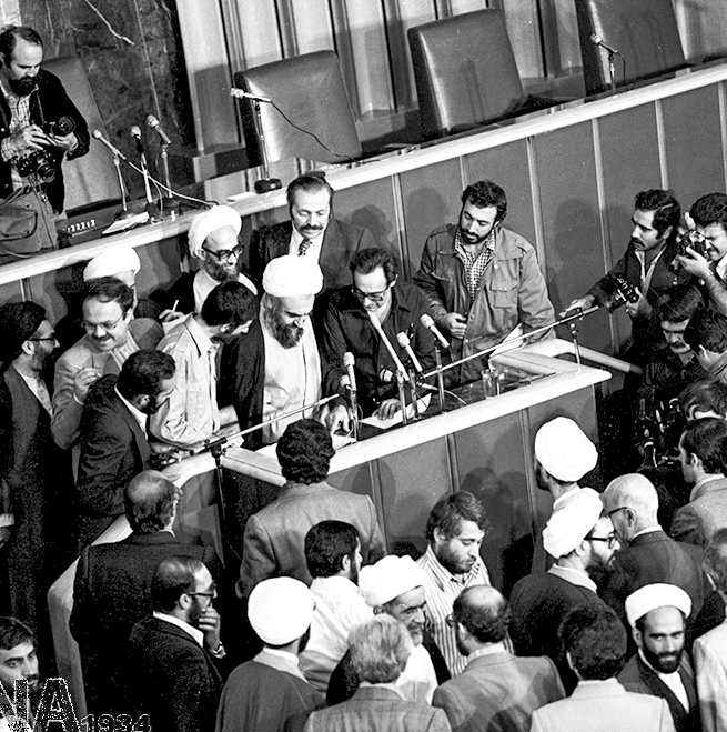 مجلس در گذر تاریخ | بررسی عملکرد قوه مقننه قبل و بعد از پیروزی انقلاب اسلامی