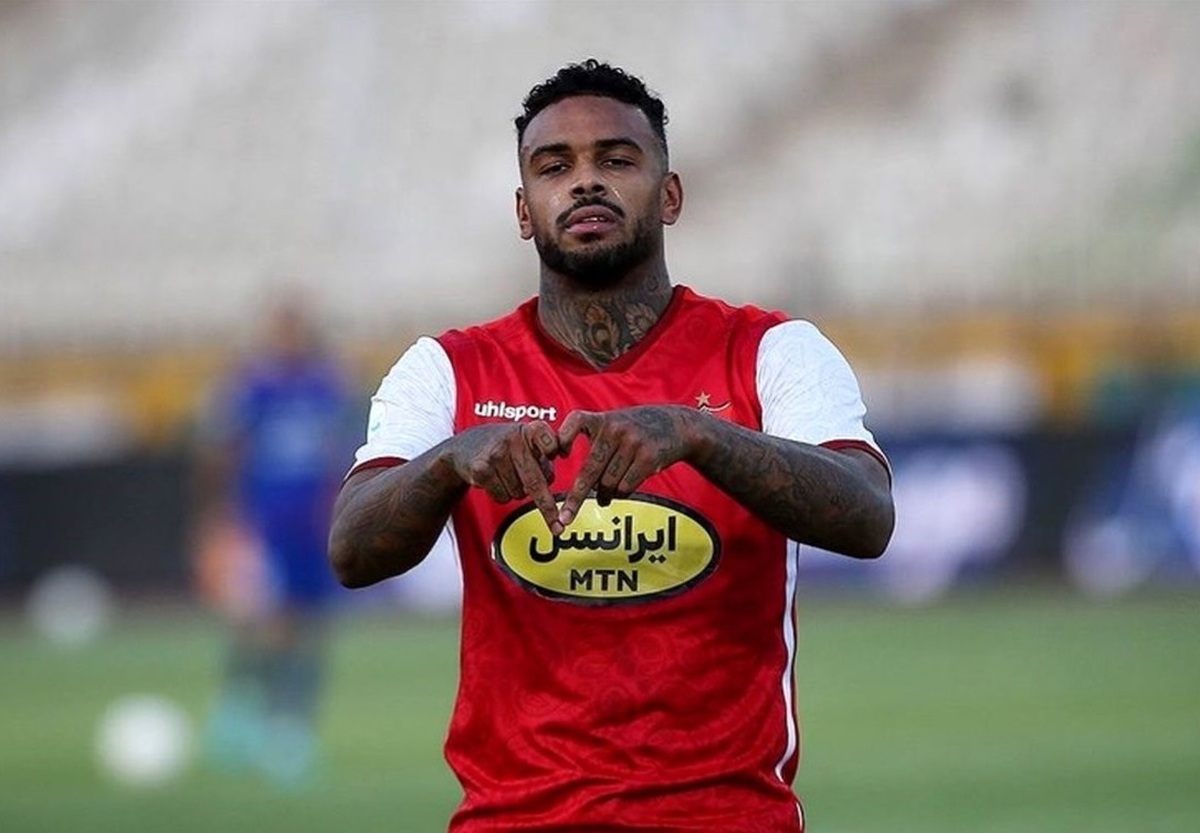 باشگاه پرسپولیس مهاجمان جدیدی را به اوسمار معرفی کرده است!