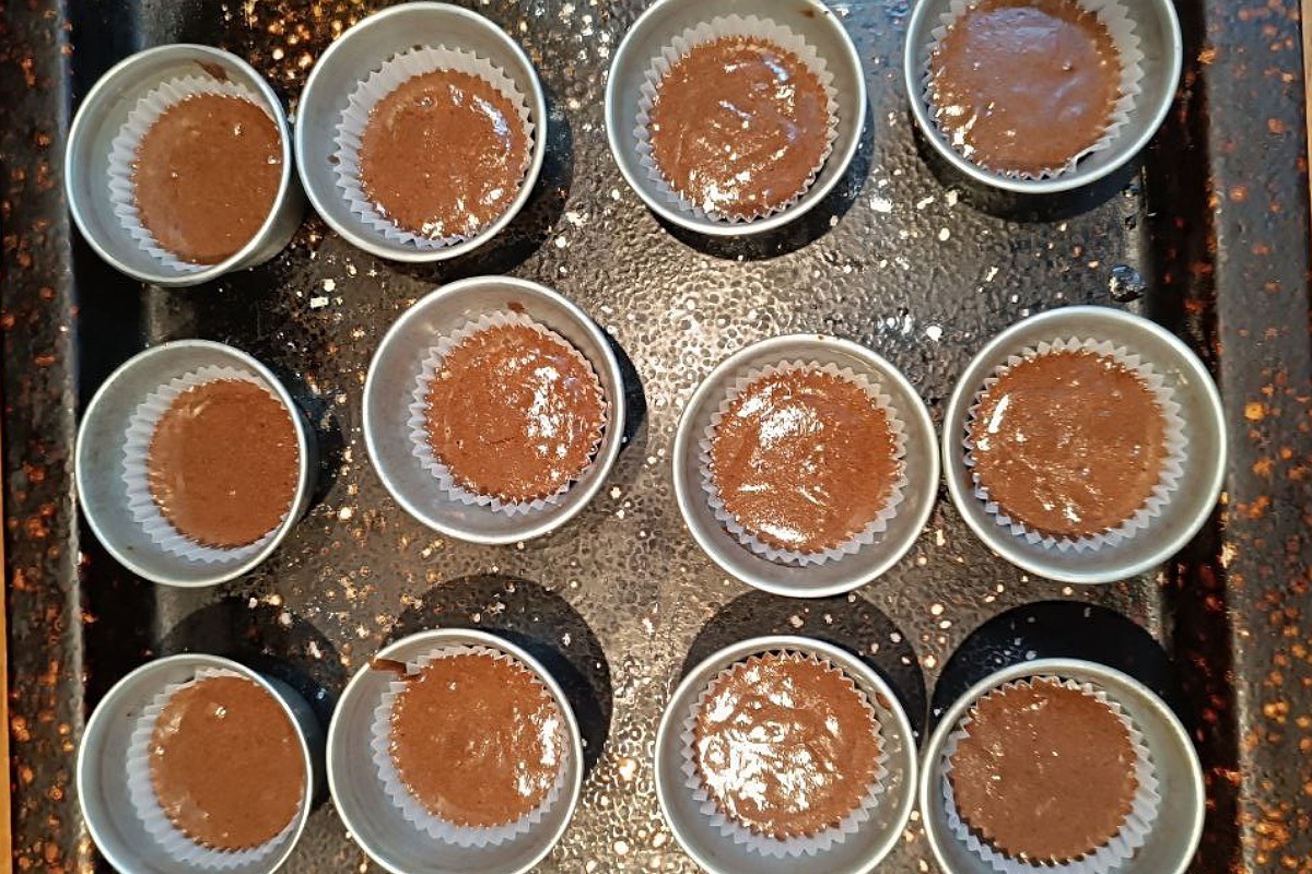 طرزتهیه ساده کاپ کیک شکلاتی با آبجوش کاپ کیک ولنتاین