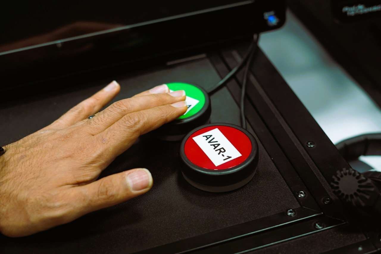 بازدید تیم داوری دربی ۱۰۳ از استادیوم و اتاق VAR + عکس بازدید تیم داوری دربی ۱۰۳ از استادیوم و اتاق VAR + عکس